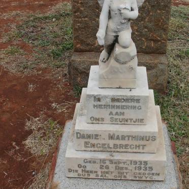 ENGELBRECHT Daniel Marthinus 1935-1935