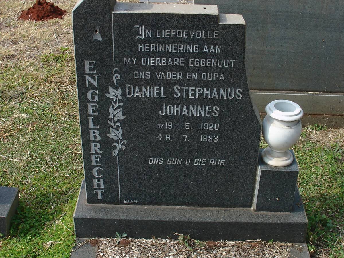 ENGELBRECHT Daniel Stephanus Johannes 1920-1993