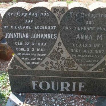 FOURIE Jonathan Johannes 1889-1961 &amp; Anna M. 1893-1967