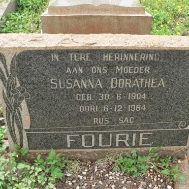 FOURIE Susanna Dorathea 1904-1964