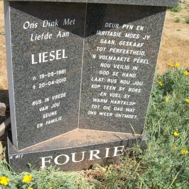 FOURIE Liesel 1981-2010