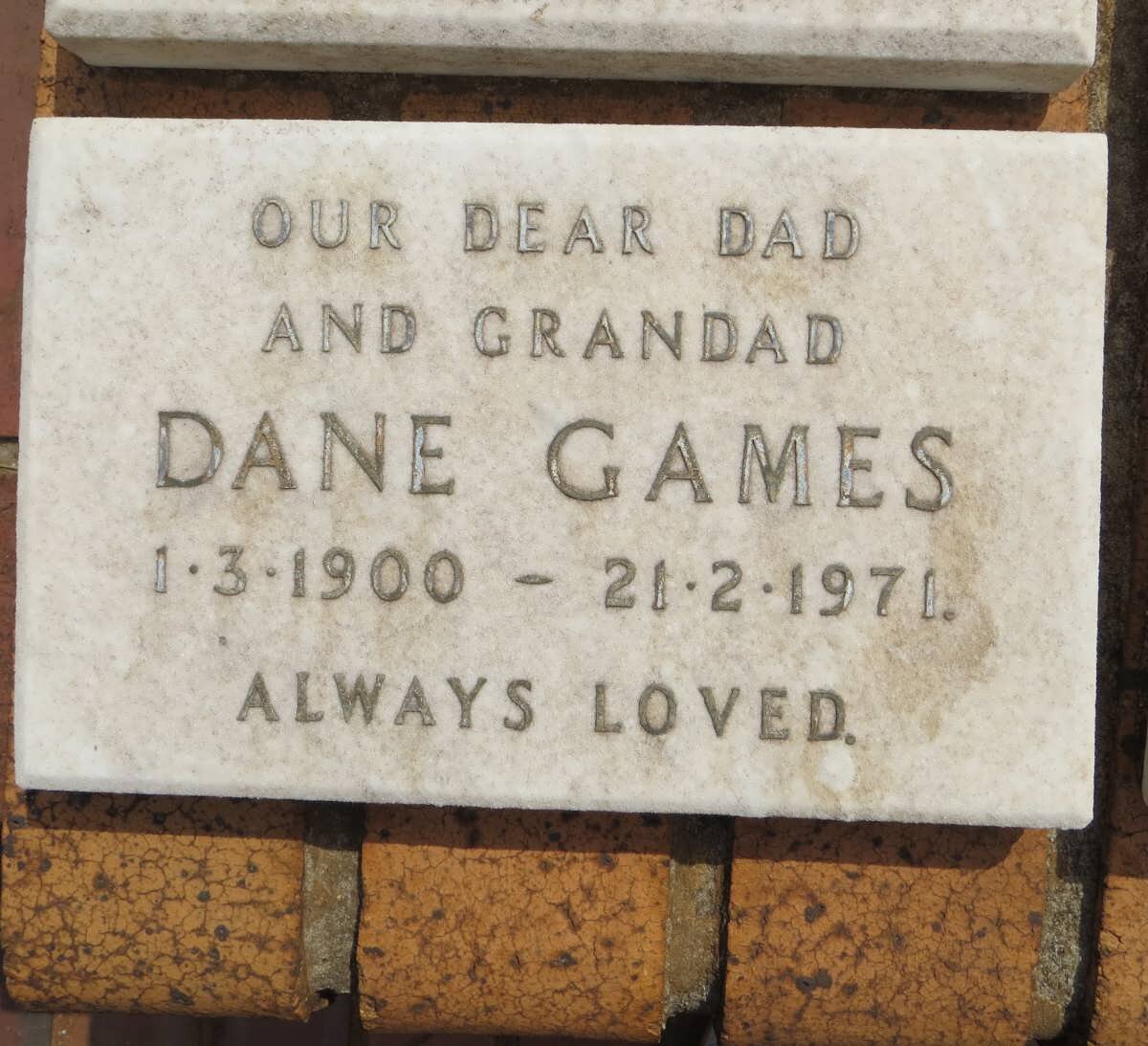 GAMES Dane 1900-1971