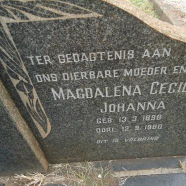 GRAVETT Gert Hendrik 1891-1960 &amp; Magdalena Cecilia Johanna 1898-1980