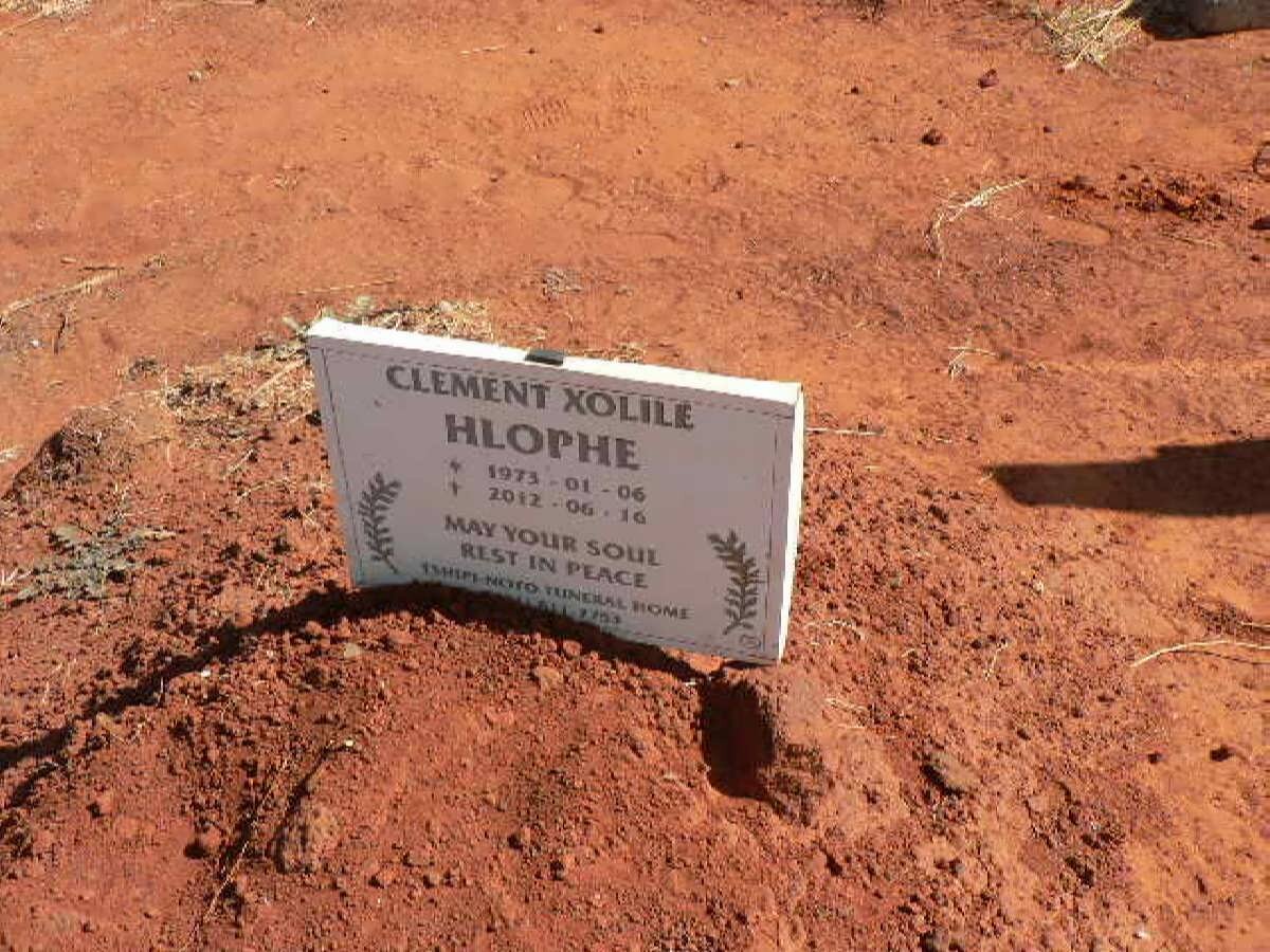 HLOPHE Clement Xolile 1975-2012