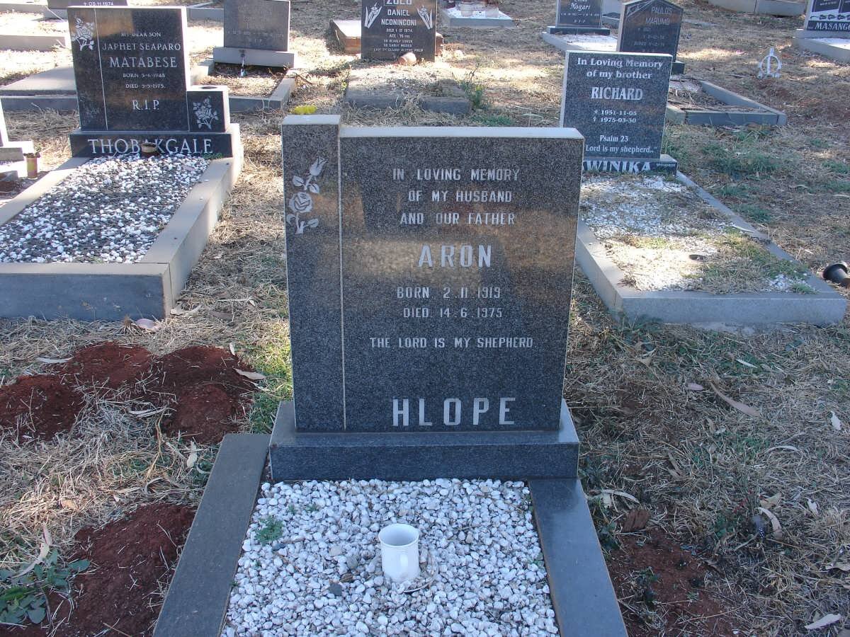 HLOPE Aron 1919-1975