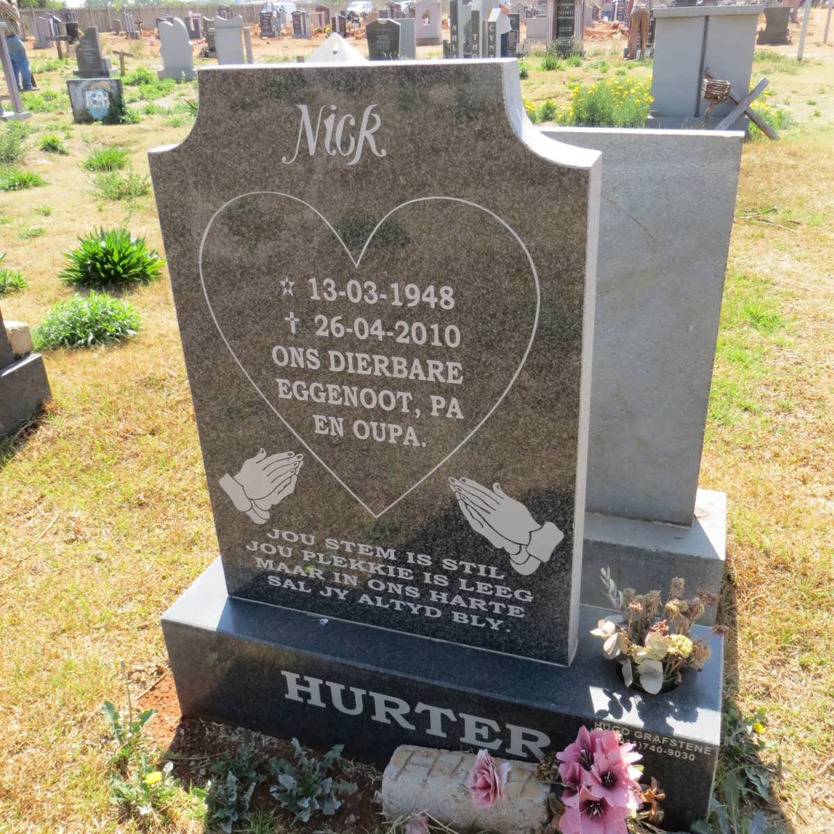 HURTER Nick 1948-2010