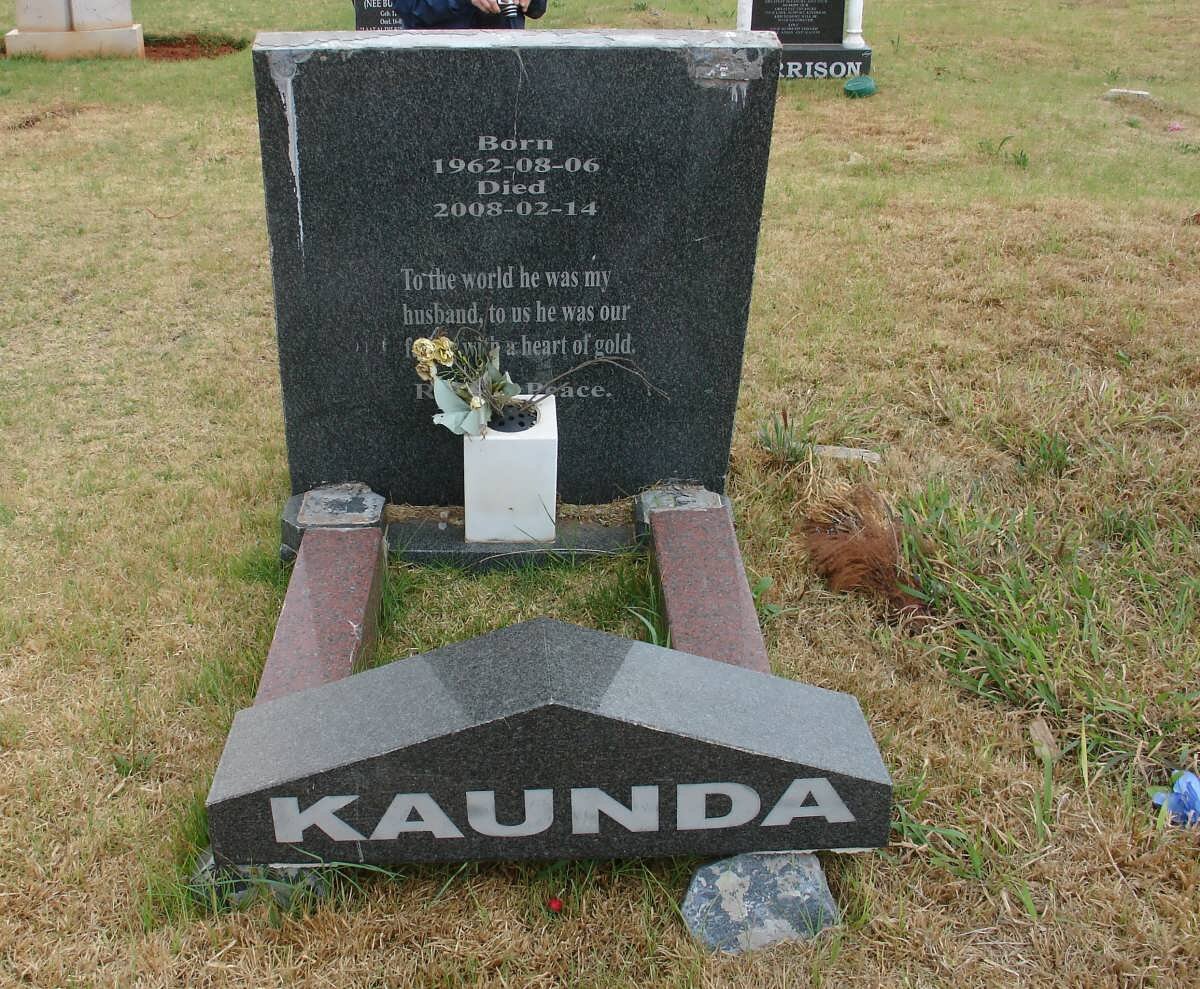 KAUNDA ? 1962-2008