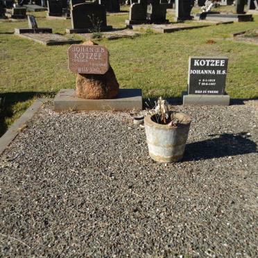 KOTZEE Johan J.B. 1908-1983 &amp; Johanna H.S. 1919-1997