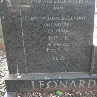 LEONARD Nelie 1925-1979