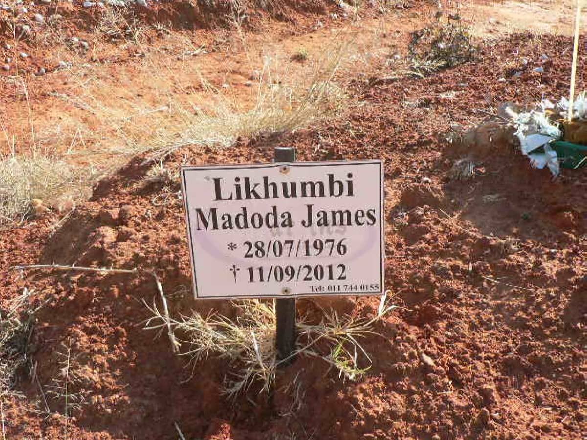 LIKHUMBI Madoda James 1976-2012