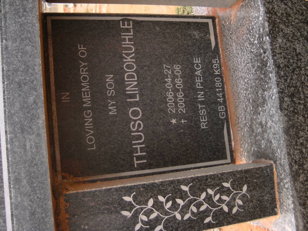LINDOKUHLE Thuyso 2006-2006