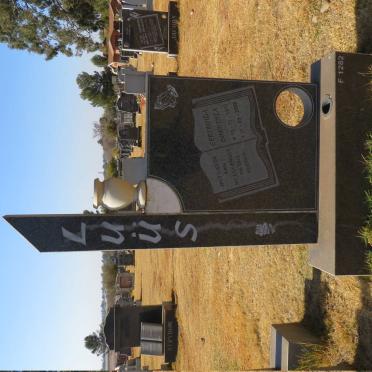 LUUS Gertruida Dorothea 1911-2000