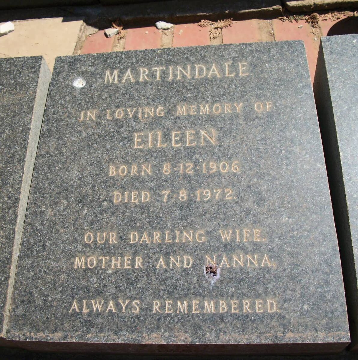 MARTINDALE Eileen 1906-1972