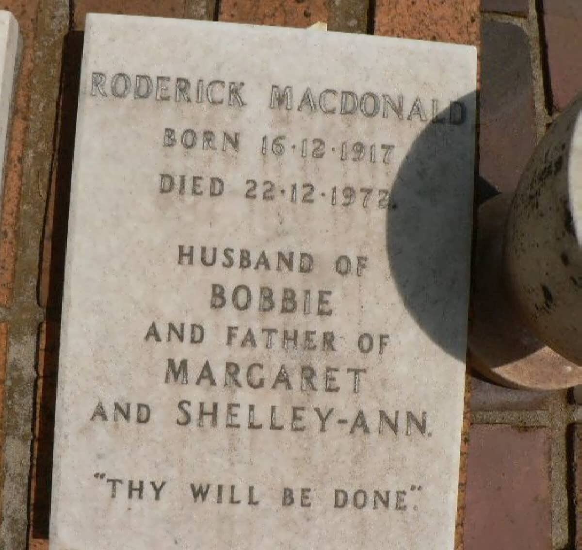 MACDONALD Roderick 1917-1972