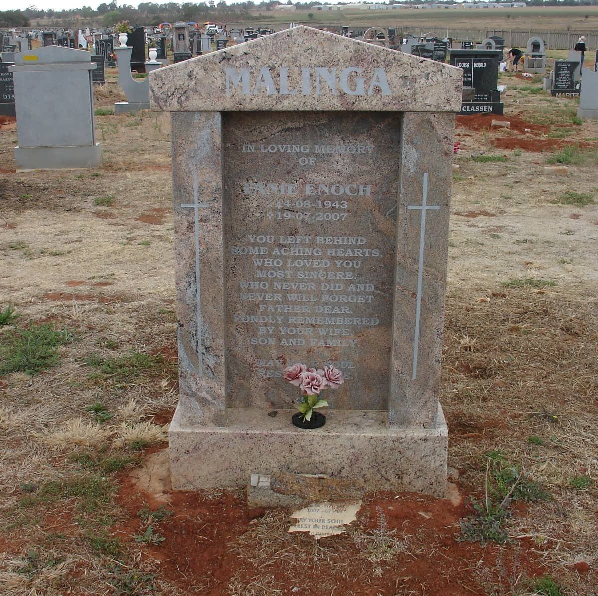 MALINGA ?anie Enoch 1943-2007