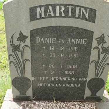MARTIN Danie 1915-1961 &amp; Annie 1908-1958
