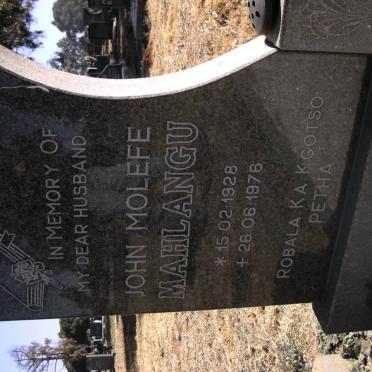 MAHLANGU John Molefe 1928-1976