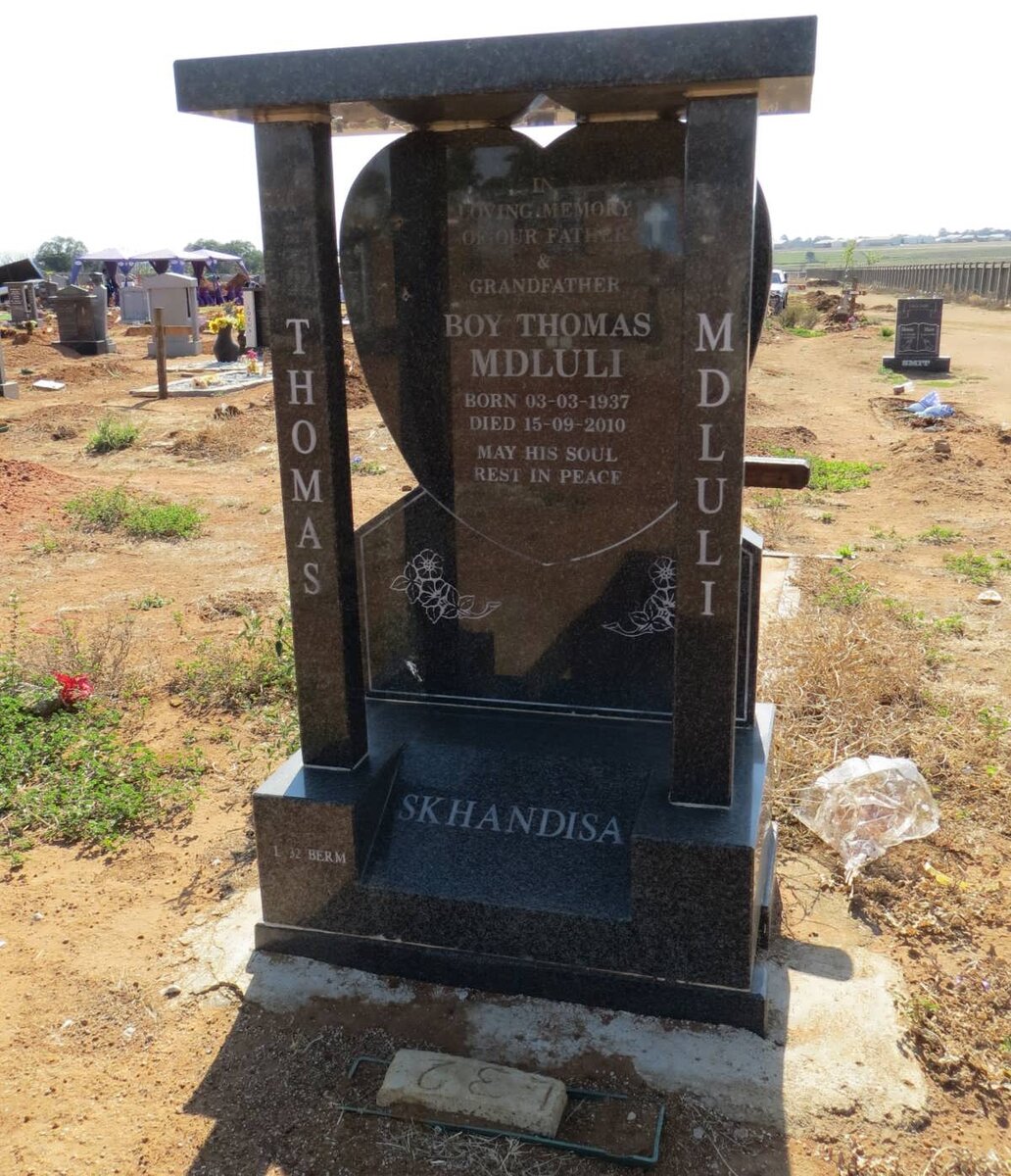 MDLULI Boy Thomas 1937-2010