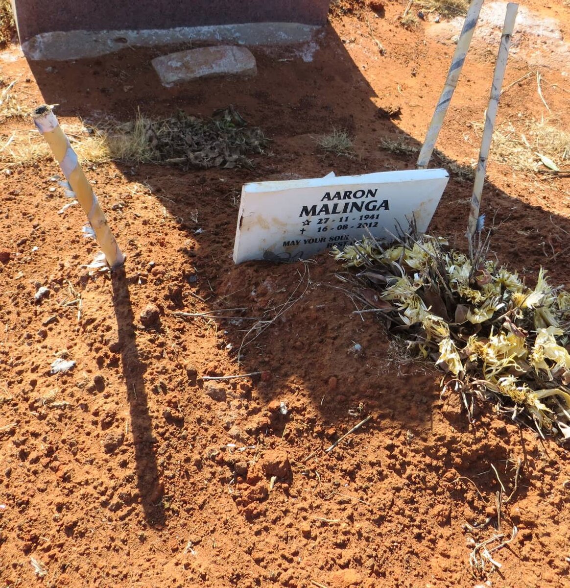 MALINGA Aaron 1941-2012