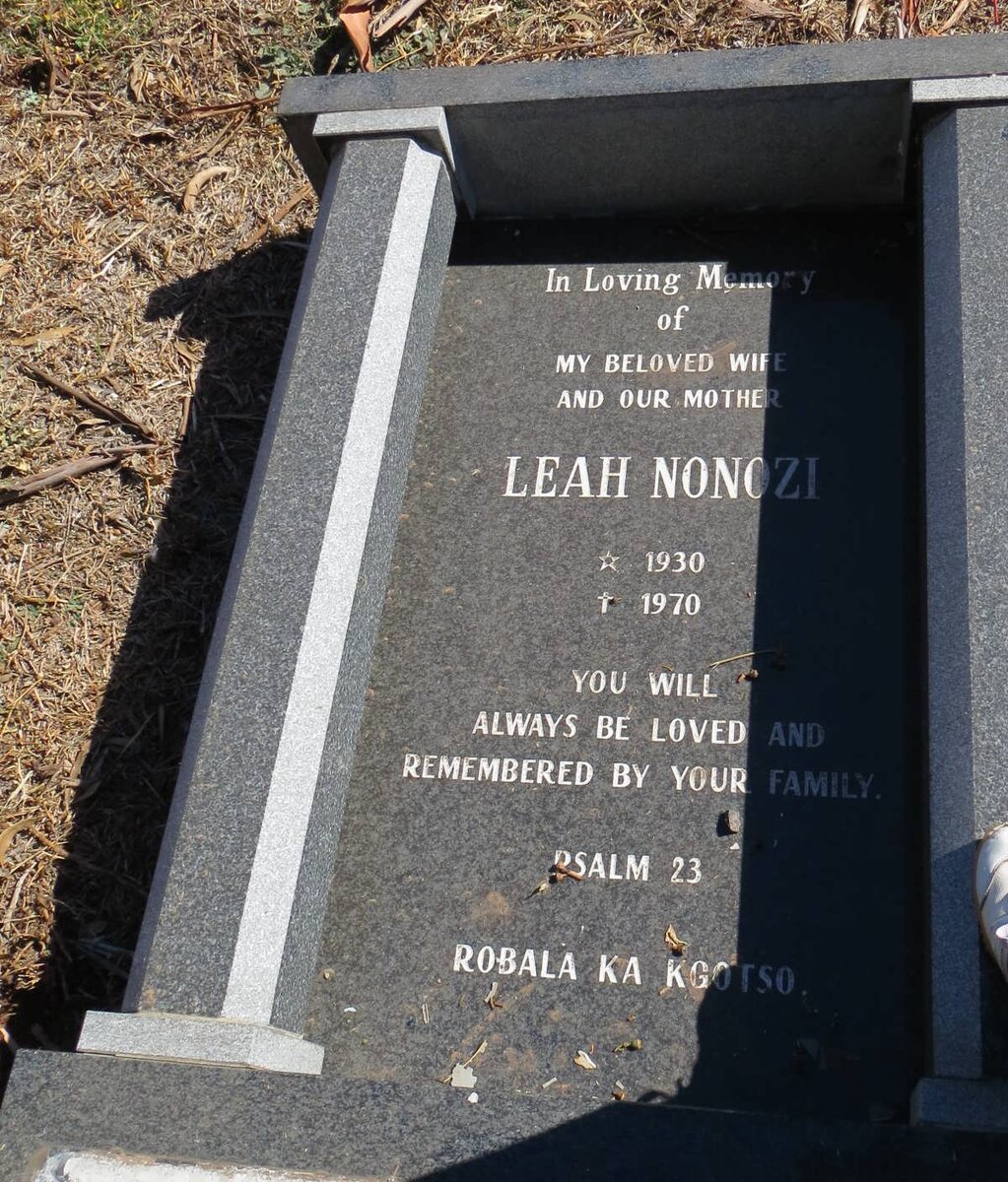 MAMAILE Leah Nonozi 1930-1970