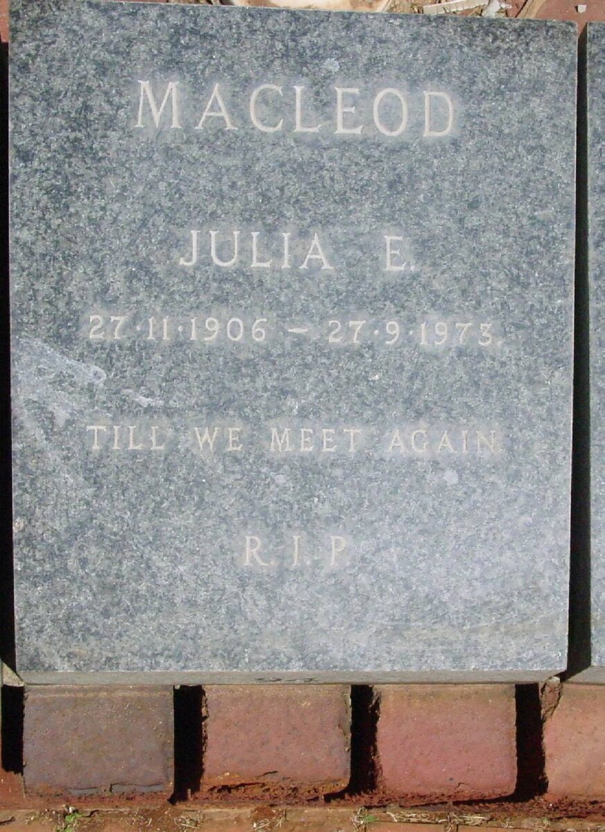 MACLEOD Julia E. 1906-1973