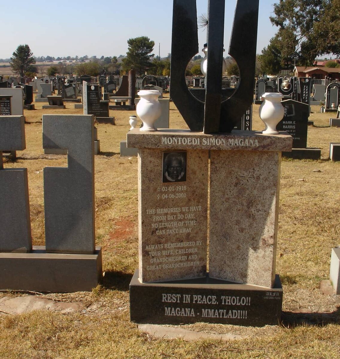 MAGANA Montoedi Simon 1918-2001