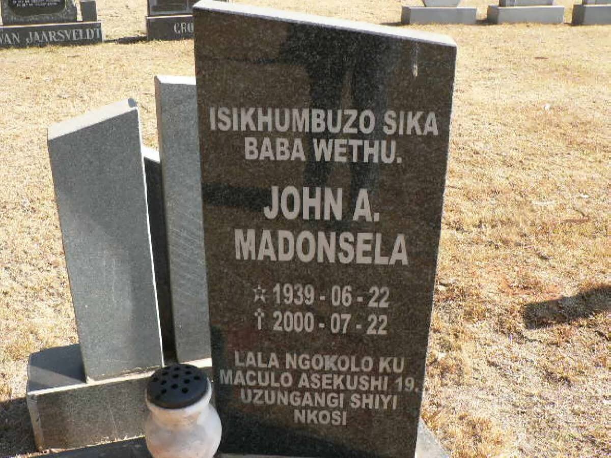 MADONSELA John A. 1939-2000