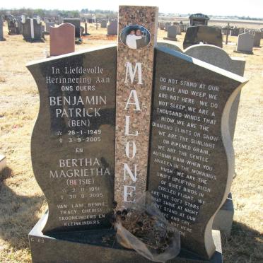 MALONE Benjamin Patrick 1949-2005 &amp; Bertha Magrietha 1951-2005