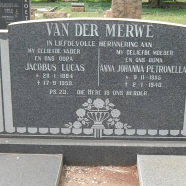 MERWE Jacobus Lucas, van der 1884-1959 &amp; Anna Johanna Petronella 1885-1940