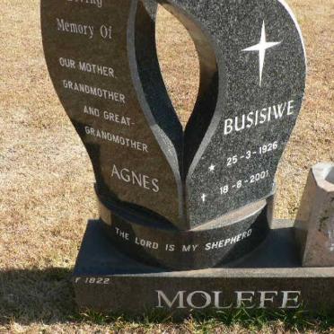 MOLEFE Agnes Busisiwe 1926-2001