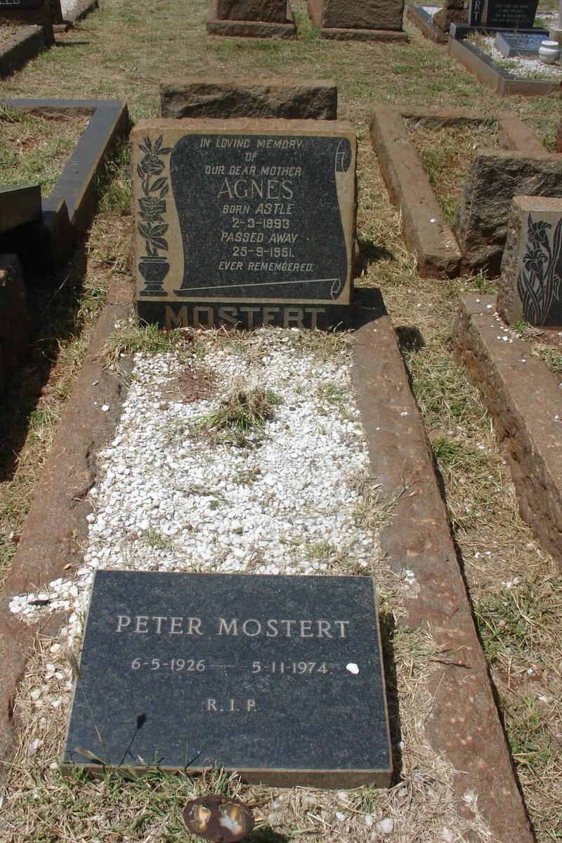 MOSTERT Agnes nee ASTLE 1893-1951 :: MOSTERT Peter 1926-1974