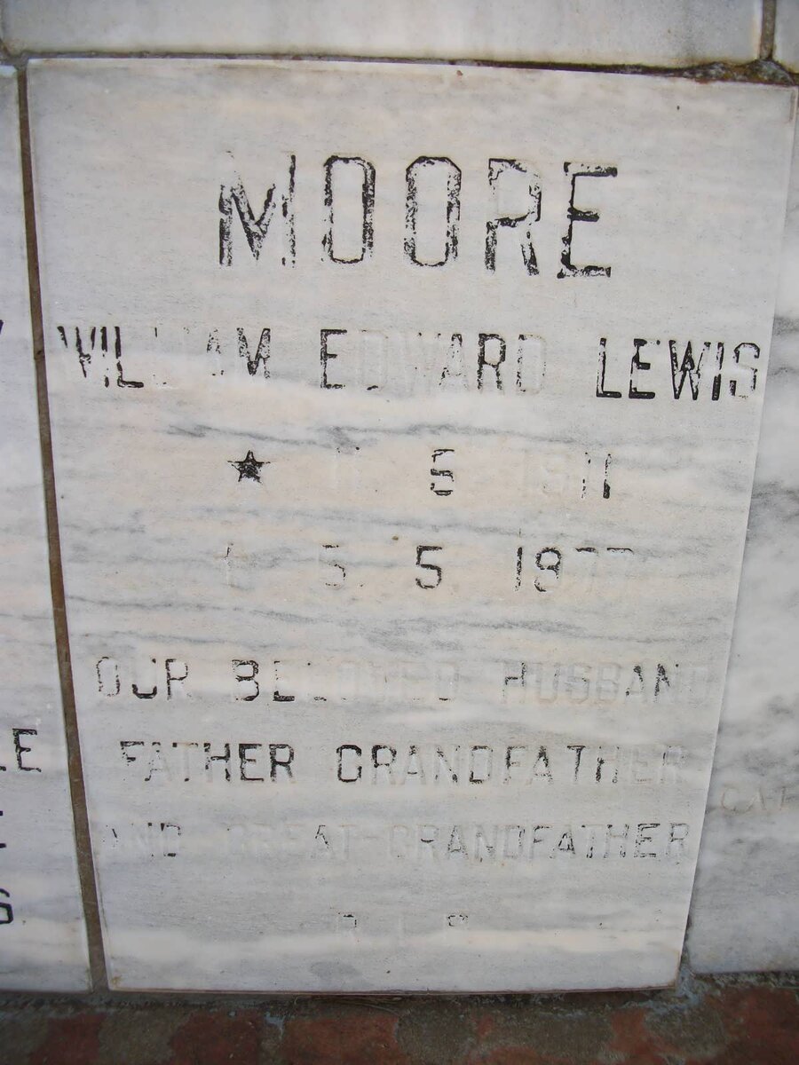 MOORE William Edward Lewis 1911-1977