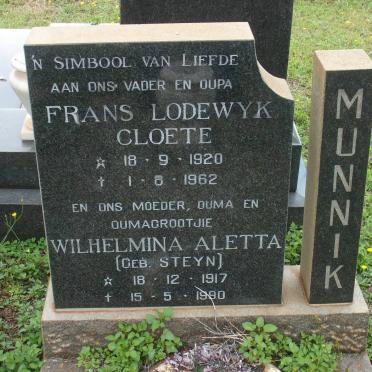 MUNNIK Frans Lodewyk Cloete 1920-1962 &amp; Wilhelmina Aletta STEYN 1917-1990