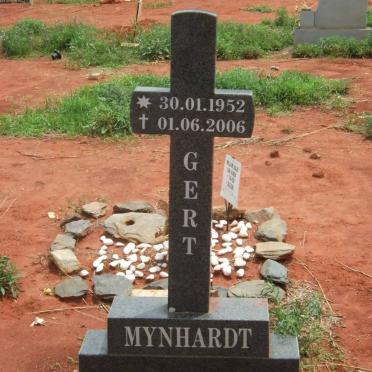MYNHARDT Gert 1952-2006