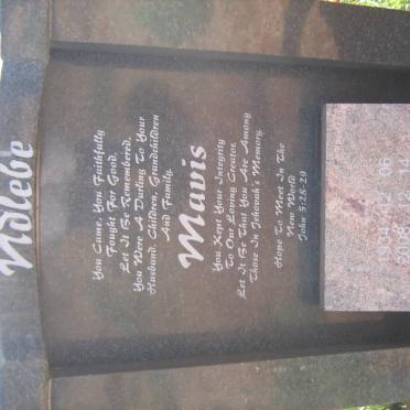 NDEBE Mavis 1934-2008