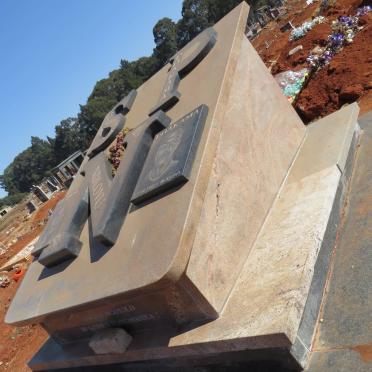 Nd - Surnames starting with the letters Nd