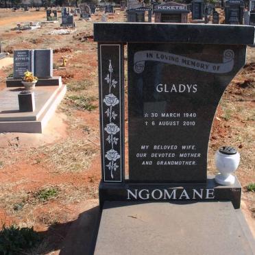 NGOMANE Gladys 1940-2010