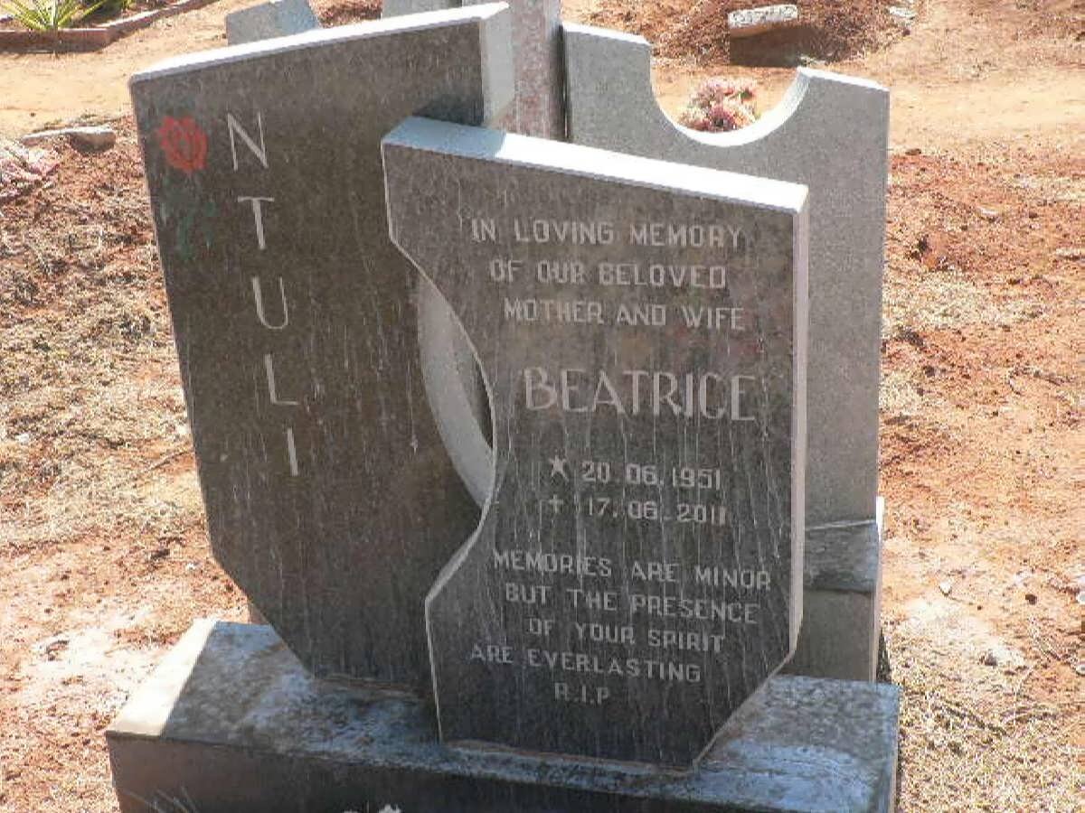 NTULI Beatrice 1951-2011