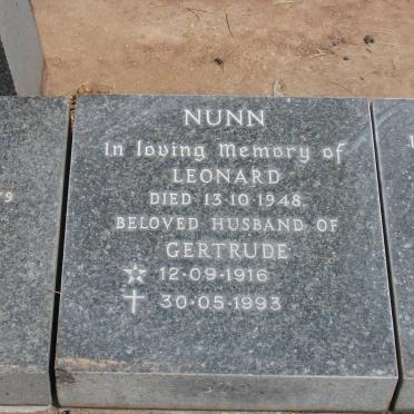 NUNN Leonard -1948 &amp; Gertrude 1916-1993