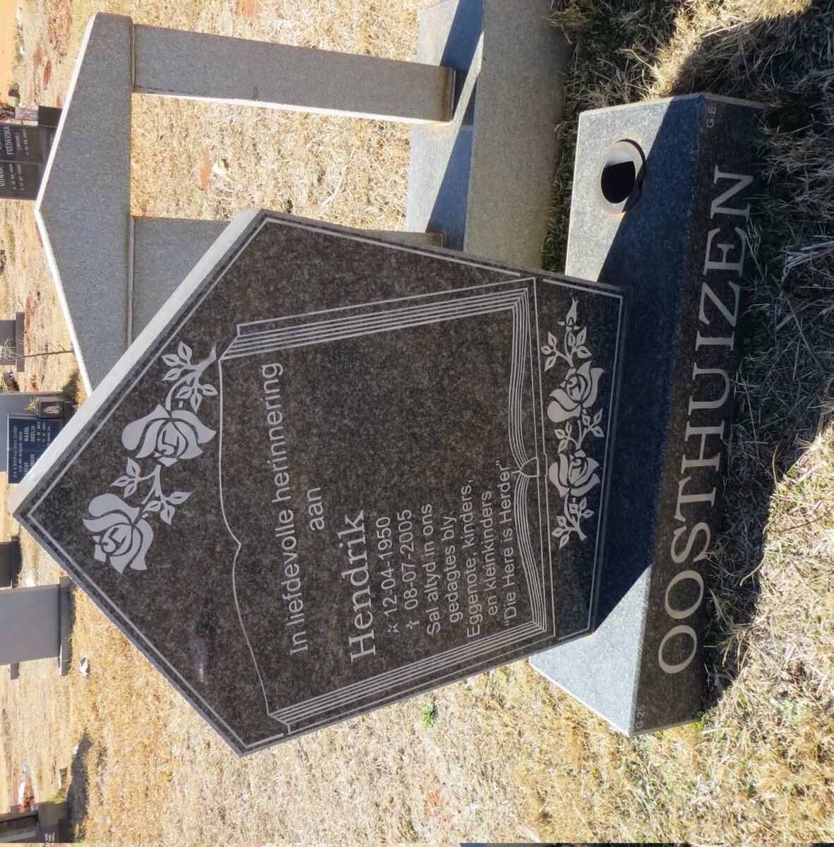 OOSTHUIZEN Hendrik 1950-2005