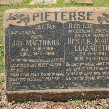 PIETERSE Jan Marthinus 1889-1960 &amp; Hester Maria Elizabeth 1897-1953