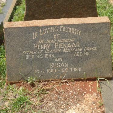 PIENAAR Henry -1948 &amp; Susan 1880-1971