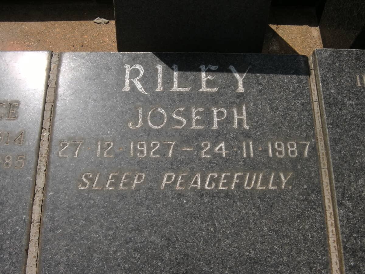 RILEY Joseph 1927-1987
