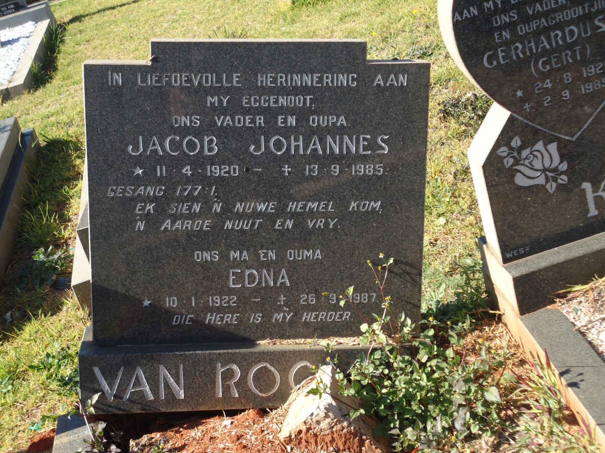 ROOYEN Jacob Johannes, van 1920-1985 &amp; Edna 1922-1987