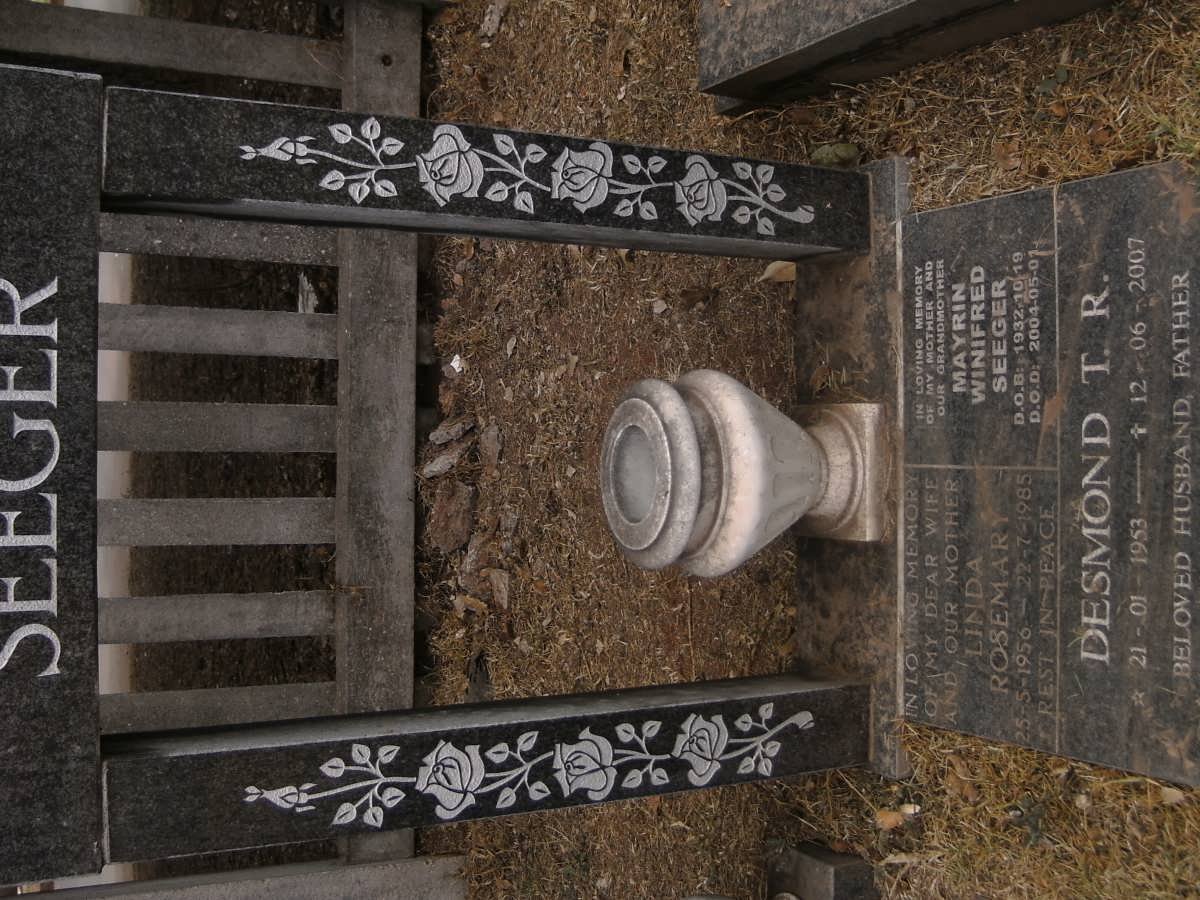 SEEGER Mayrin Winifred 1932-2004 :: SEEGER Desmond T.R. 1953-2007 &amp; Linda Rosemary 1956-1985