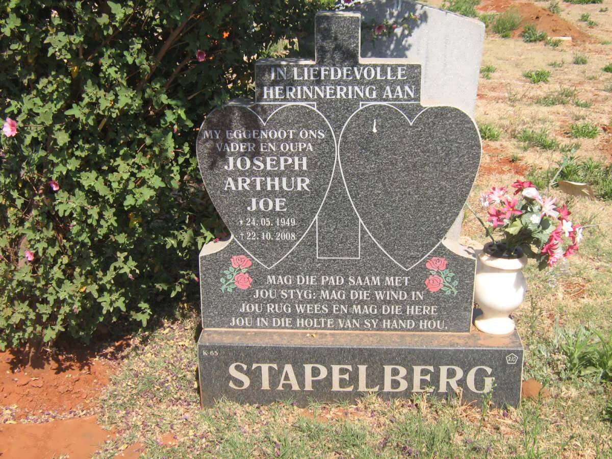 STAPELBERG Joseph Arthur Joe 1949-2008