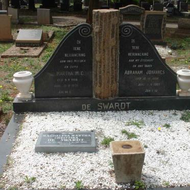 SWARDT Abraham Johannes, de 1894-1963 &amp; Martha M.C. 1888-1975 :: Magdalena Martha Christina 1921-2006