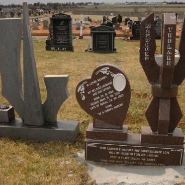 THULARE Magoboko Juluis 1934-2002