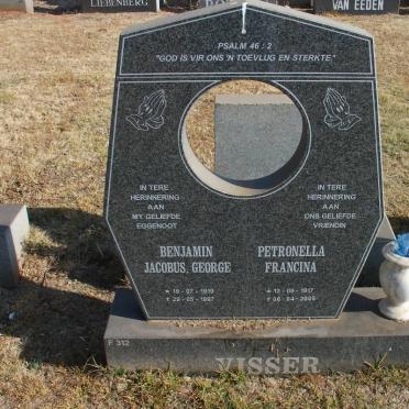VISSER Benjamin Jacobus George 1919-1997 &amp; Petronella Francina 1917-2005