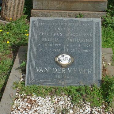 VYVER Philippus Petrus, van der 1931-1991 &amp; Magdalena Catharina 1923-1967
